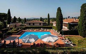 Poggio Del Golf Residence&club